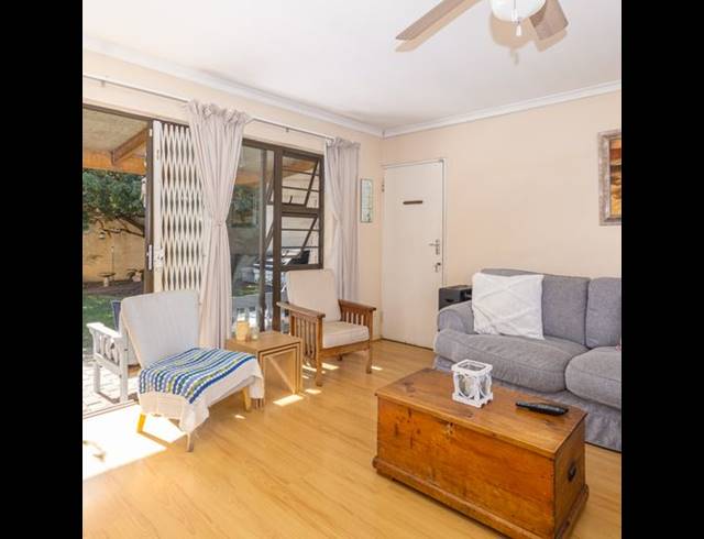 3 BEDROOM HOUSE SOLD IN FLAMINGO VLEI